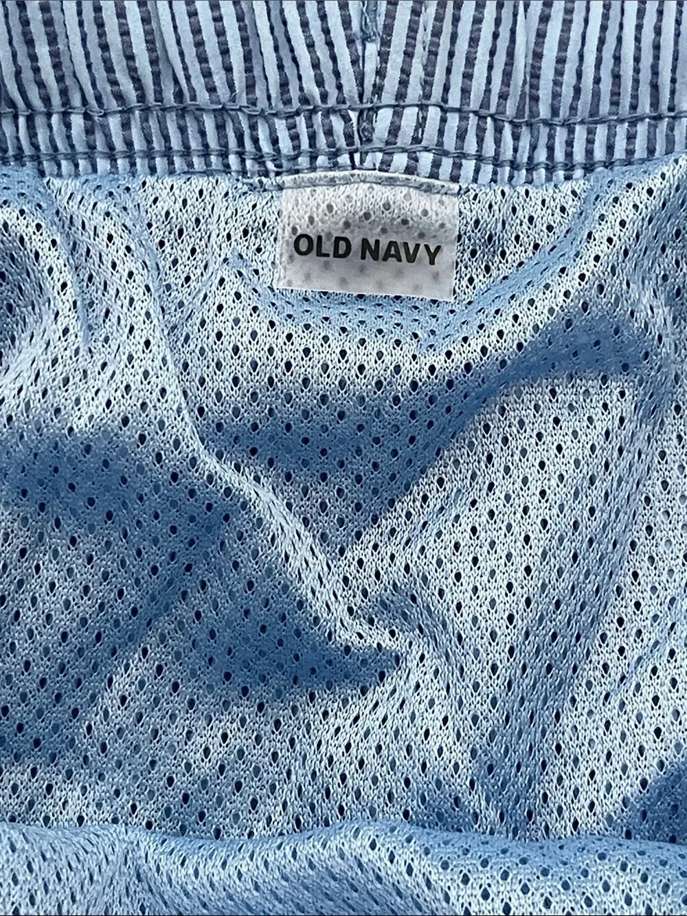 Old Navy Men's Pair of  Seersucker Swim Trunks in Balmy Air and Crayon Blue NWT